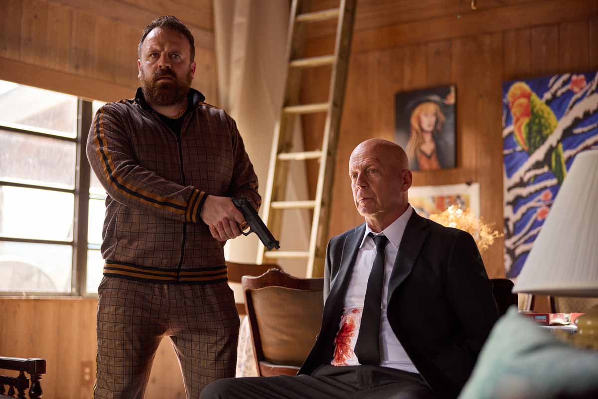 Bruce Willis in Survive The Game 